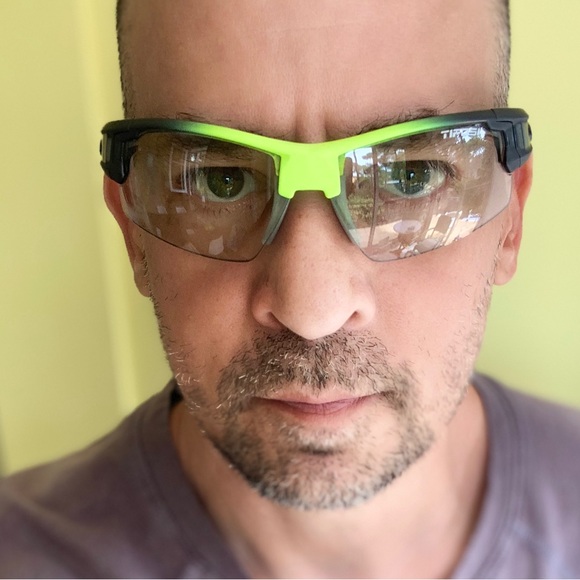 Tifosi sunglasses / small - Picture 1 of 2